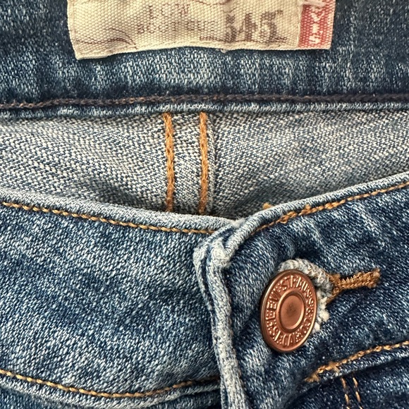 Levi's 545 Jeans Womens Size 14 Low Bootcut Dark Wash - Picture 2 of 4